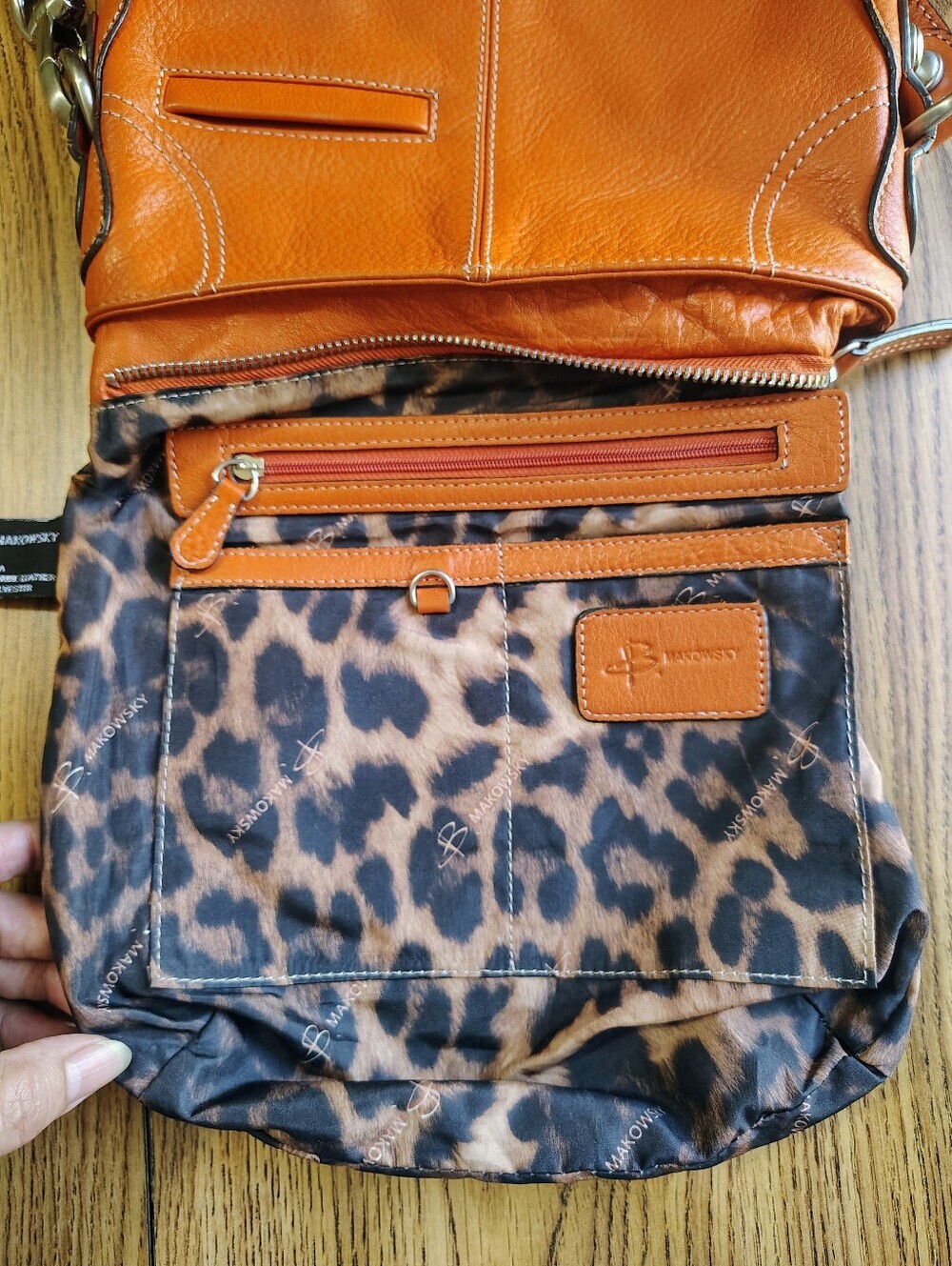 B.Makowsky Orange Genuine Leather Crossbody Bag and Animal Print Multi Pockets. - Picture 5 of 15